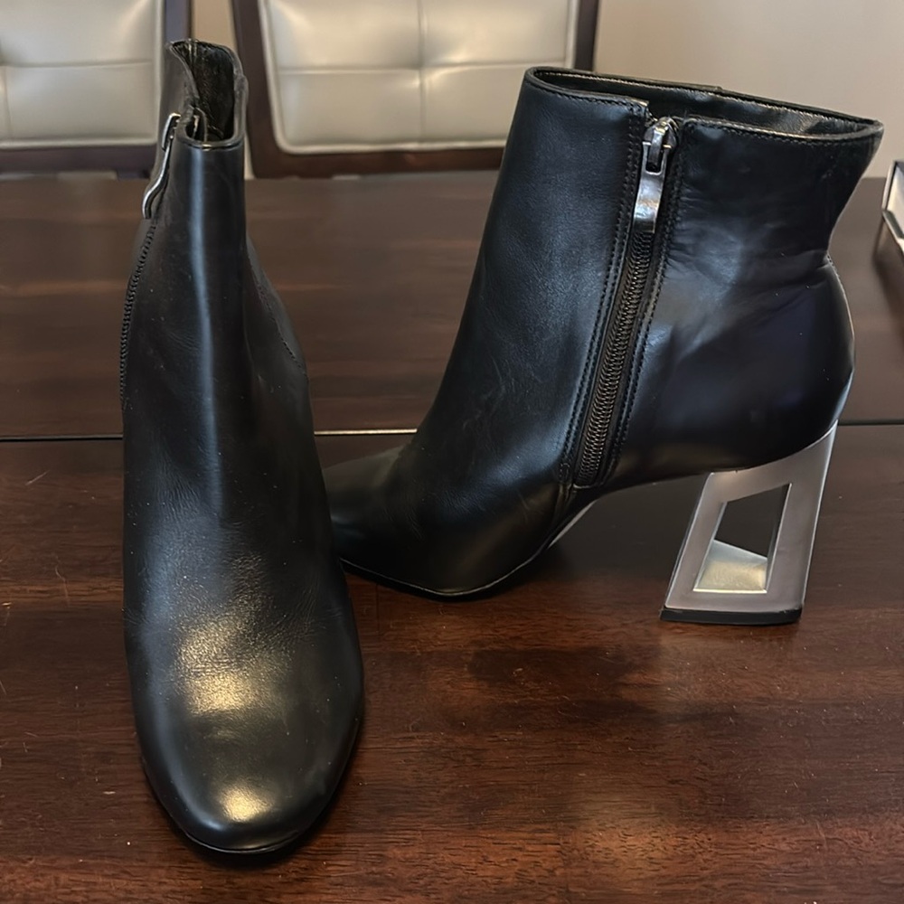 Ladies Black Booties with Funky Heel, Size 6